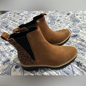 TOMS Dakota pull on boots cheetah